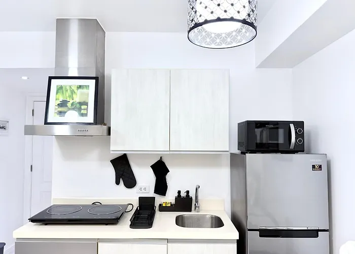 Aparthotel Le Boom's Staycation Manila